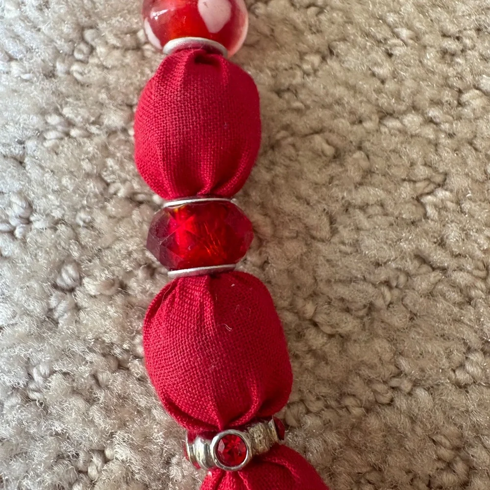necklace red beaded fabric adjustable self-tie